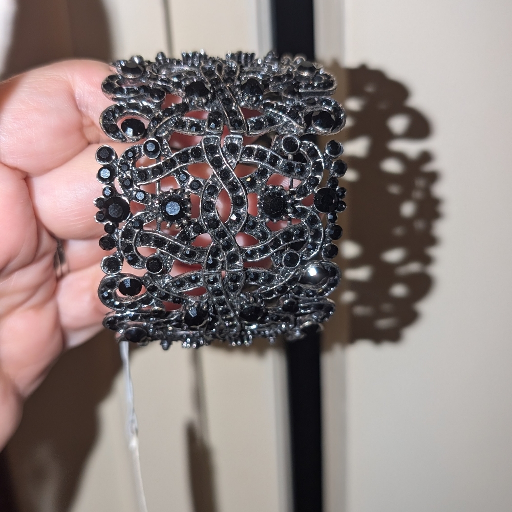 Beya Bracelet